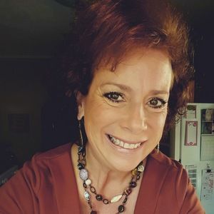 Meet your Posher, Suzanne beth